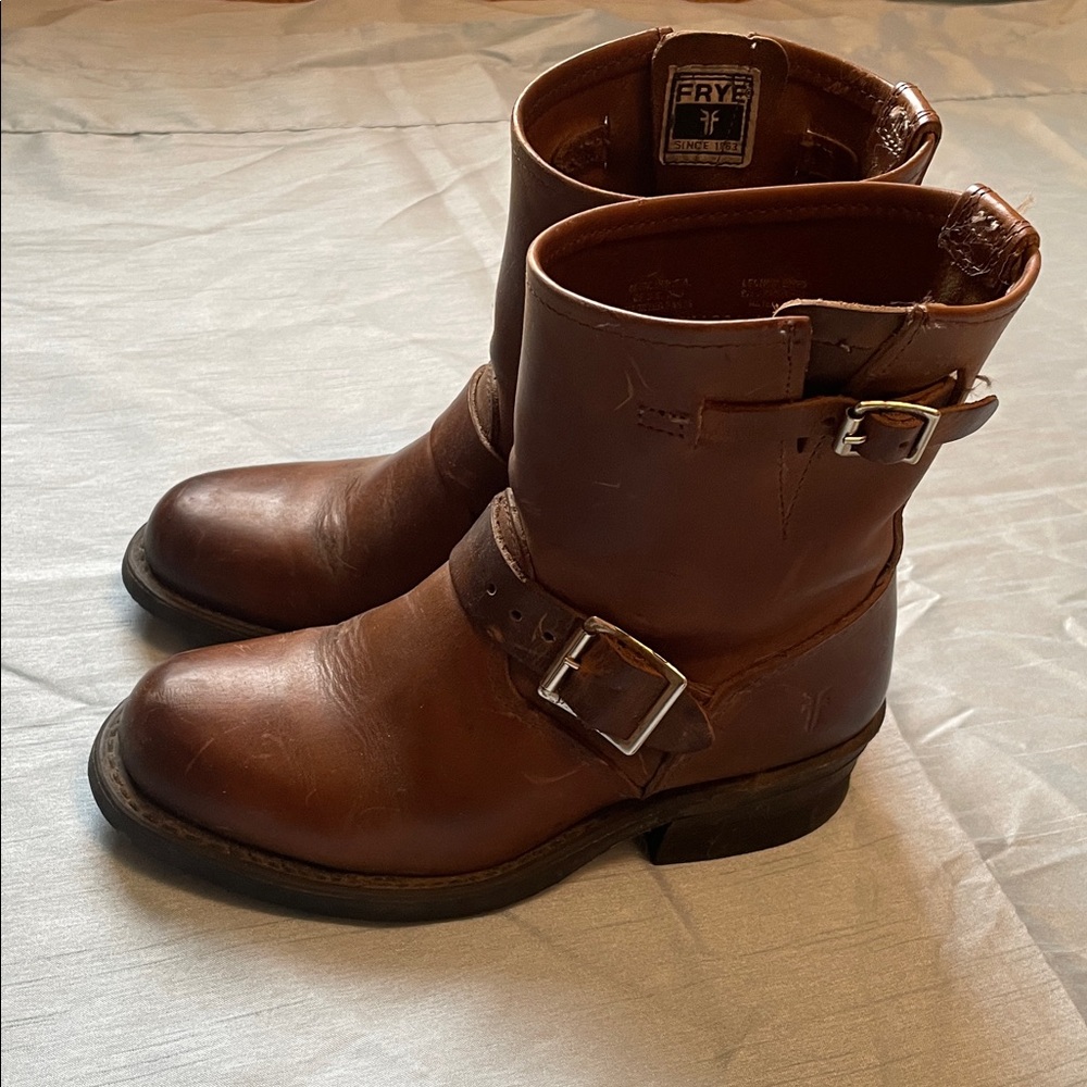Frye Tan Leather Buckle Moto Boots Engineer 8” R